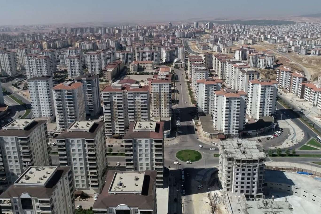 Gaziantep’in Şahinbey ilçesi Türkiye’nin 57 ilinden büyük Gaziantep’in Şahinbey ilçesi Türkiye’nin 57 ilinden büyük